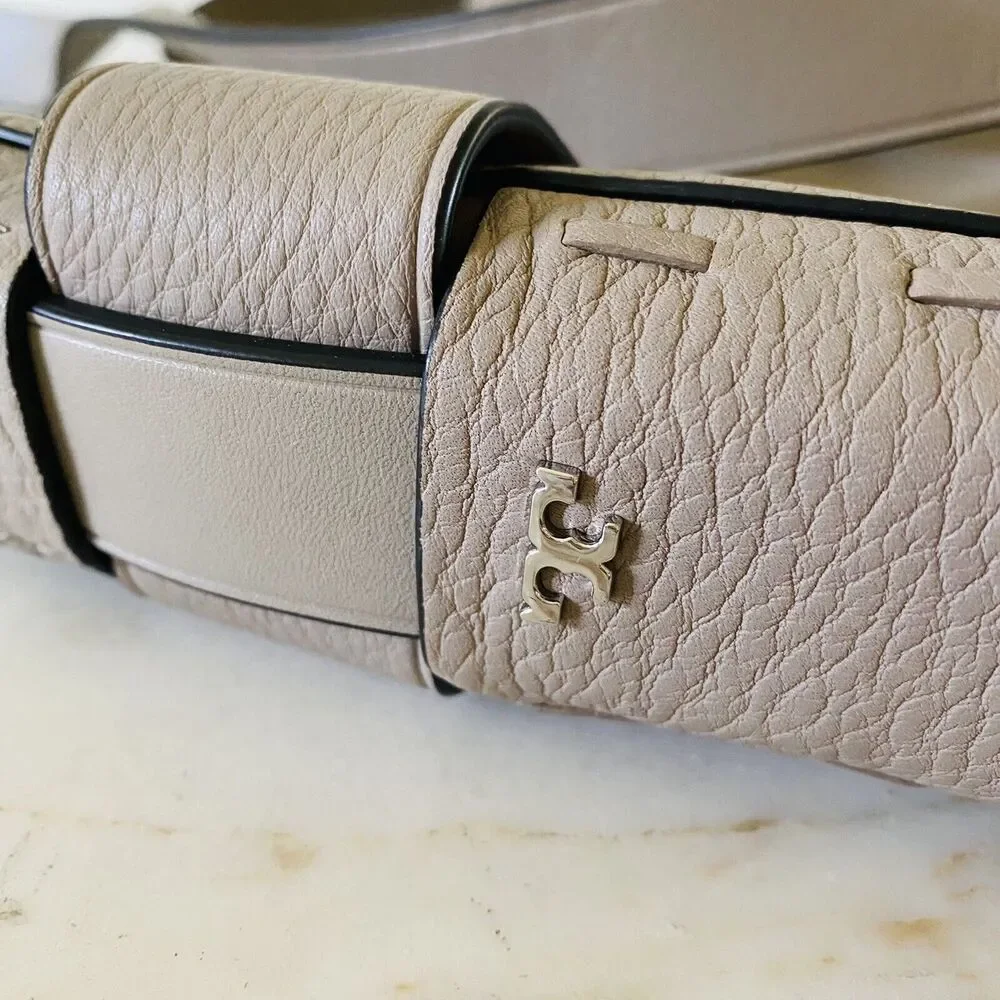 TORY BURCH Solid Tan Soft Leather Shoulder Bag